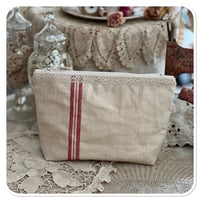 Image 1 of vintage french fabric zipper purse
