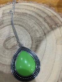 Image 2 of Green long necklace 