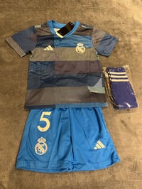 Image 1 of Real Madrid blue Bellingham no.5
