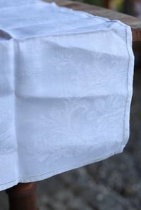 Image 3 of 1 französische Serviette mit Monogram G K