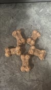 Banana peanut butter cake bones