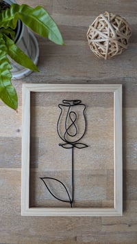 Image 3 of Cadre rose noire