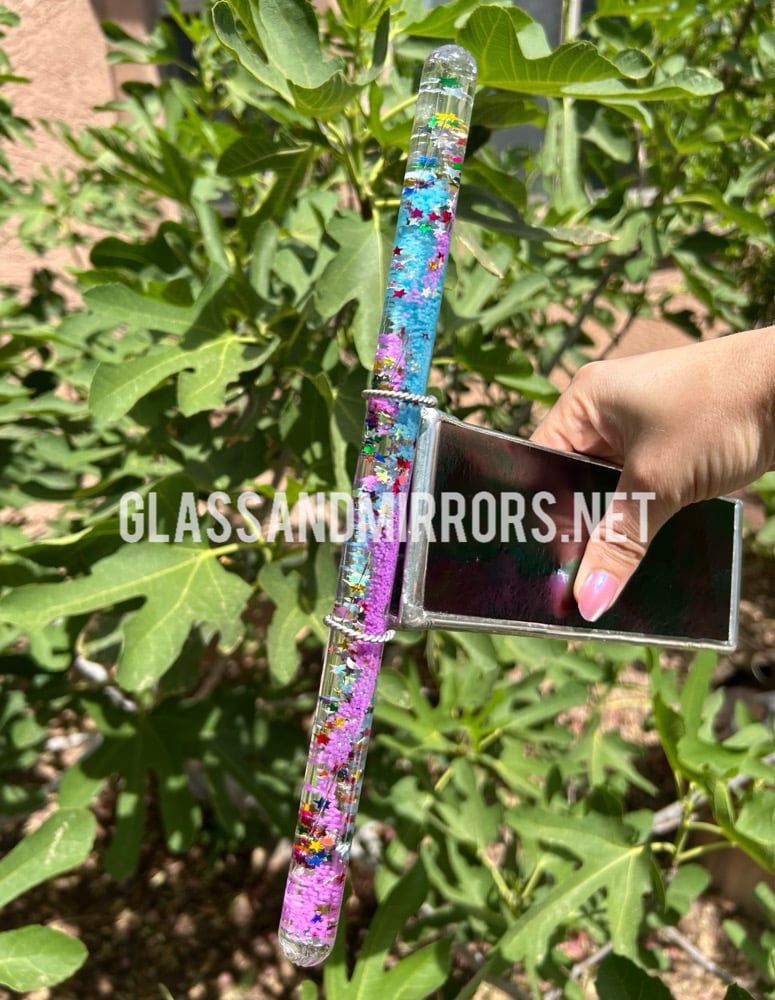 Image of Glow in the Dark Jumbo Wand Aura Kaleidoscope