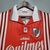 Image 3 of River Plate 1995/96 Away