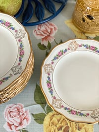 Image 1 of Jolies assiettes L’Amandinoise lot de 6