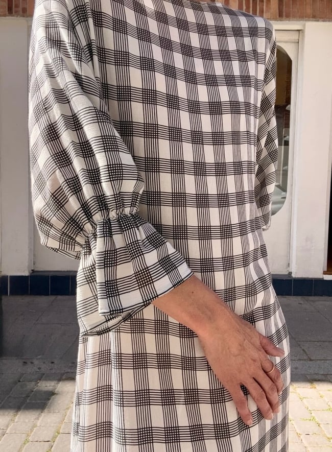 WHITE AND BLACK CHECKS KAFTAN