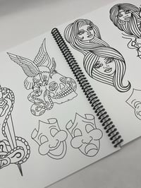 Image 4 of Javier DeLuna : LINE DRAWING BOOK VOL.3