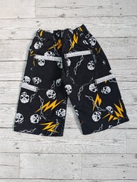 Image 3 of Easy jeans and shorts