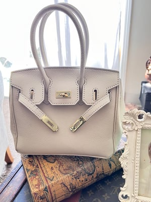 Image of Winter white lady bag