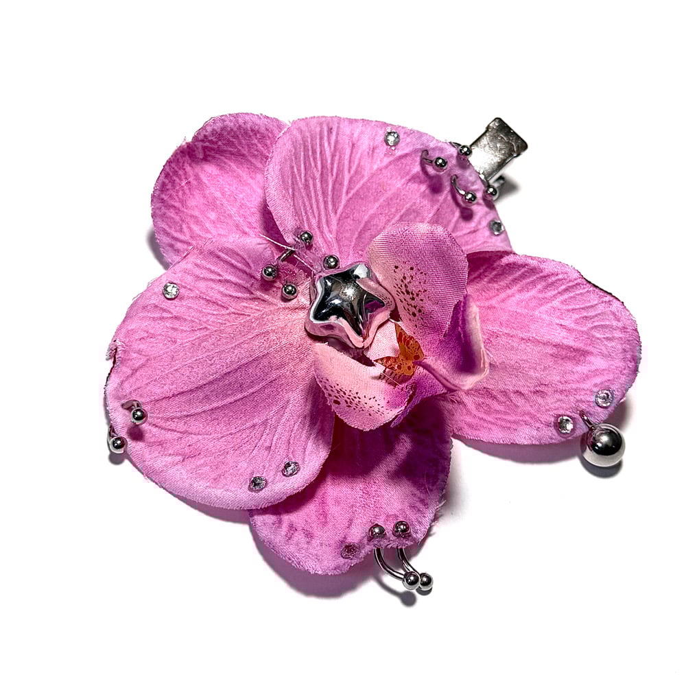 Image of Pierced Orchid Single Clip