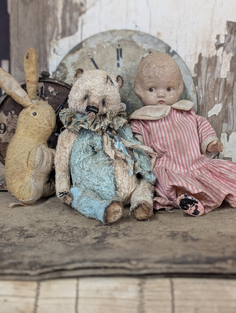 Image of  7" -Vintage Old Primitive CReAM & BluE Teddy Bear   by Whendi's Bears