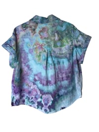 Image 8 of ♻️ UPCYCLED M Linen Blend Resort Shirt in Mermaid Watercolor Ice Dye