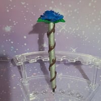 Blue rose pen