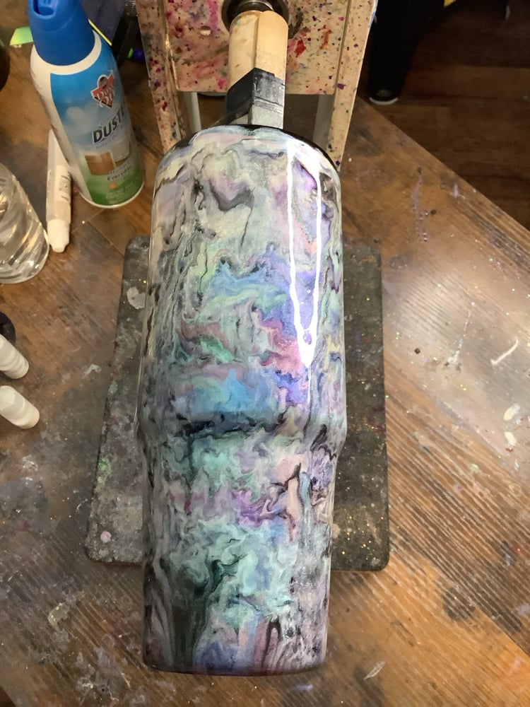 Image of 30oz Abalone Waymaker