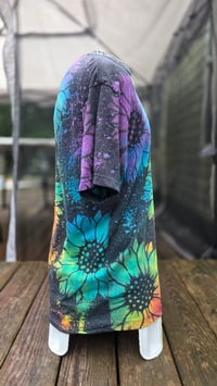 Image 4 of Grungeflower Tees