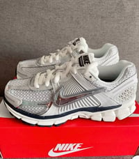 Image 2 of Silver vomero 🫧🤍