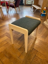 Image 1 of Stoffhocker