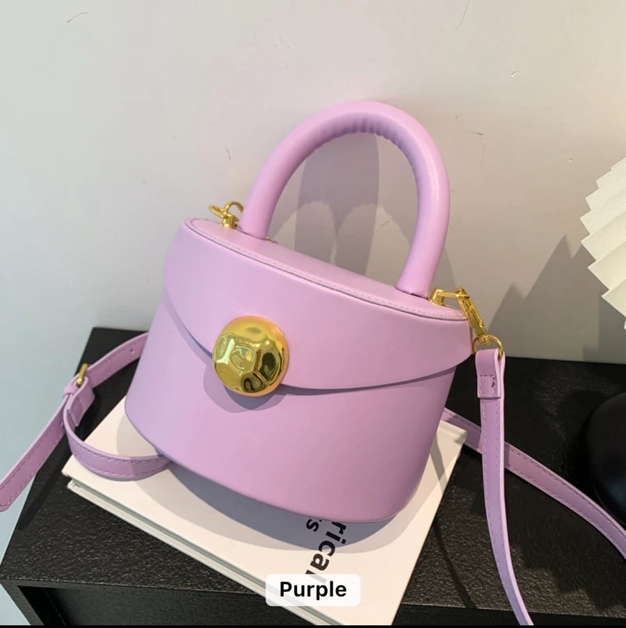 Image of  Bucket solid rock hand bags 