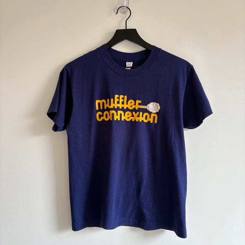 Image of 'Muffler Connexion' T-Shirt