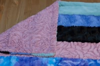 Image 1 of Roses on the beach Twin Blanket