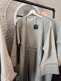 Image 3 of the Stone Linen Abaya (quad M preorder)