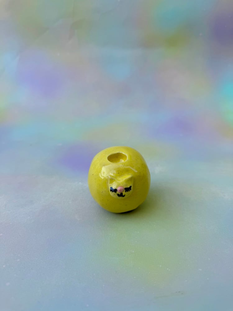 Image of loaf kitty pipe