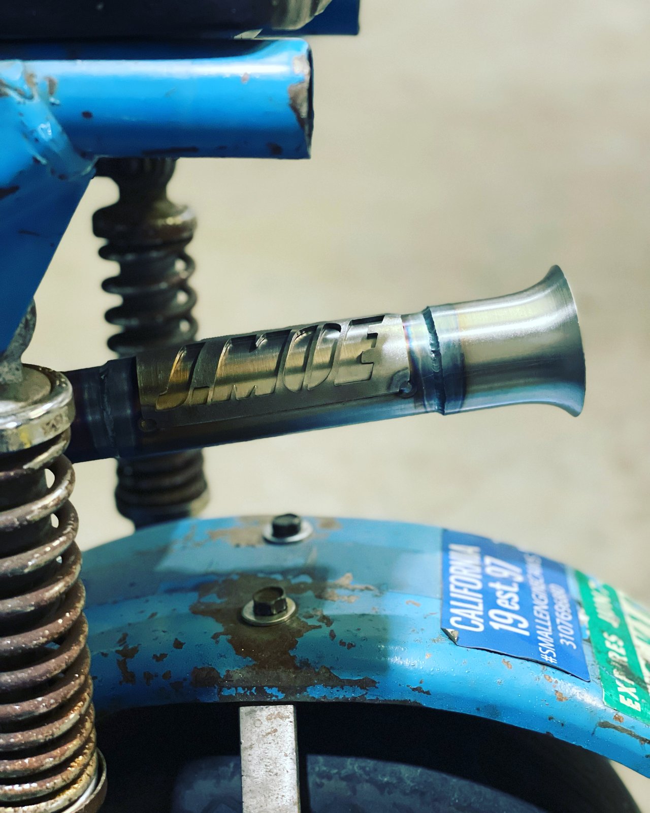 Center Exit Exhaust System | MoeFabCo