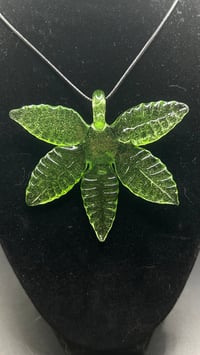 Image 2 of Weed Leaf Pendant 002 