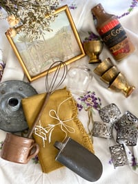 Image 1 of Box de Brocante « Palmier doré »