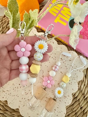 Image of DAISY CAR DIFFUSERS
