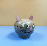 Image 3 of Cat + Vase #1