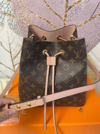 Image 4 of DAUNTING BROWN BAG