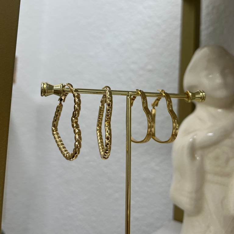 gold-filled hoops Image 3