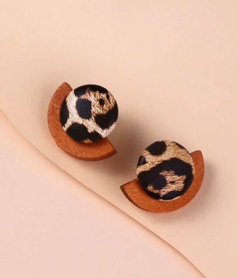 Image of “Round Shape Earrings”