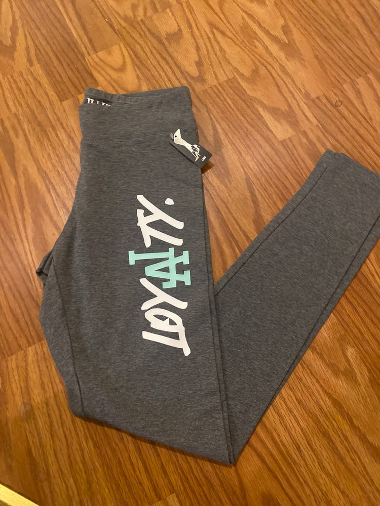 Image of Grey white and light blue 