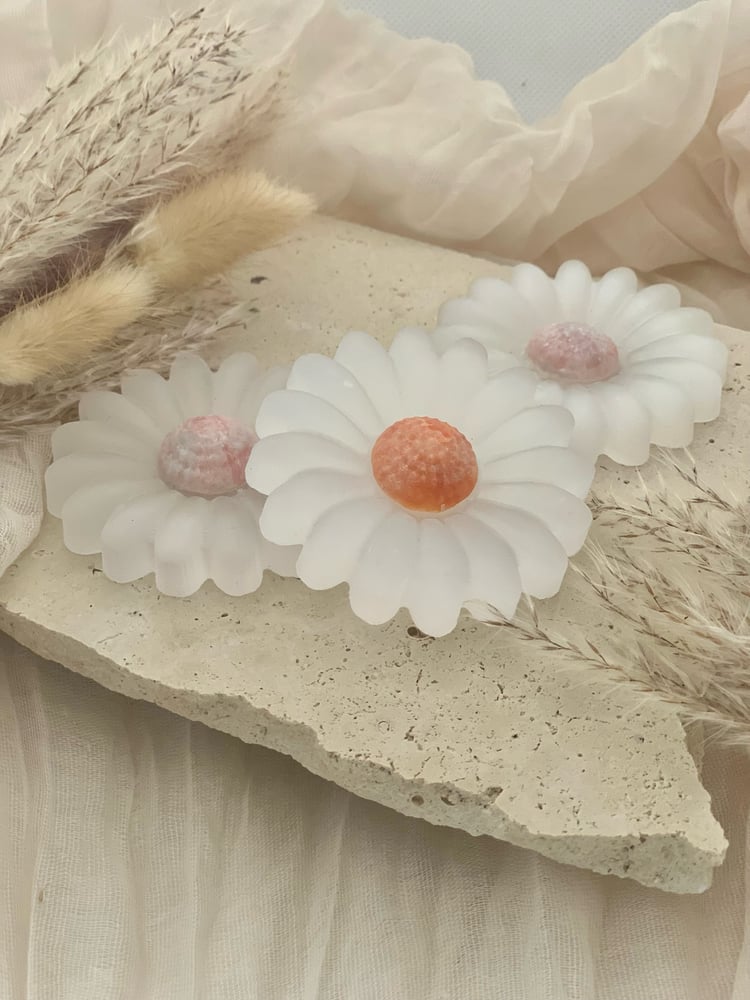 Image of Selenite Flower (stand included) 