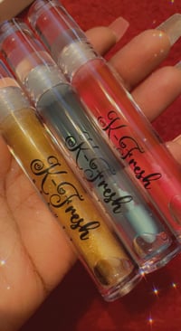 Image 2 of Goddess Glow Lip Oil