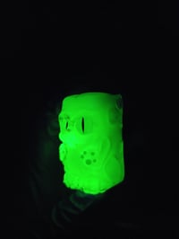 Image 8 of Uv Lime Green Cat in the box #3