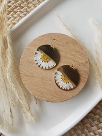 Daisy Earrings 