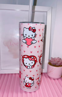 Image 2 of Hello Kitty 20 oz 