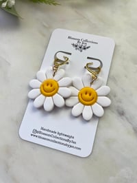 Image 2 of  Happy Daisies