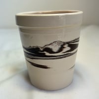 Image 1 of Tasse allongée terre mêlée 