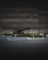 Image 5 of KOUSOKU HAULER CUSTOM W/ LBWK SKYLINE & BMW M3
