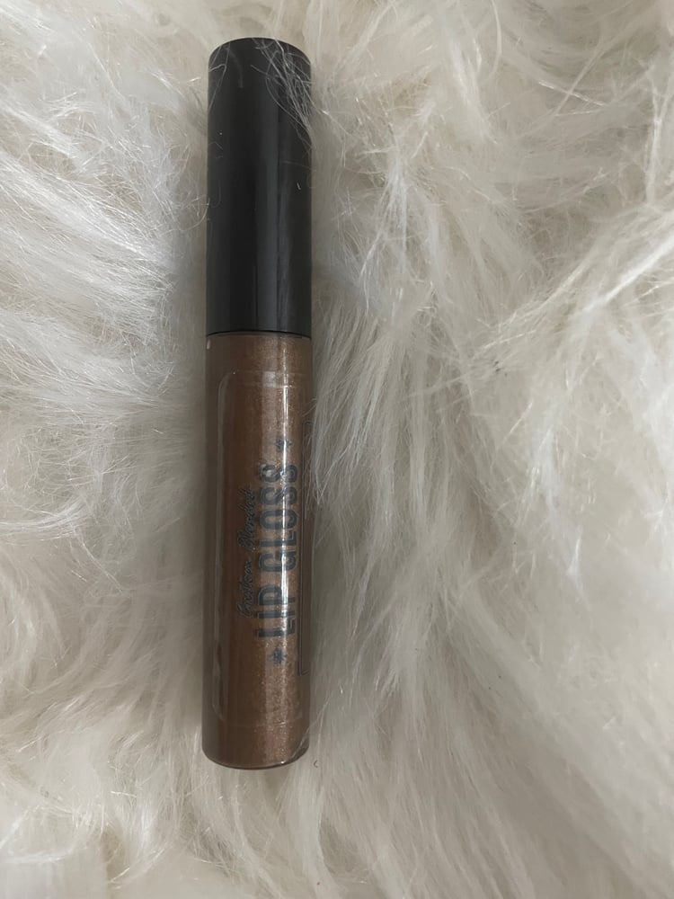 Image of Nude brown lipgloss 
