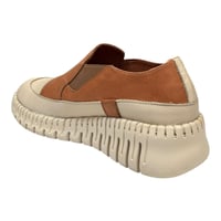 Image 4 of ROAMERS JULIA TAN/ EGGNOGG