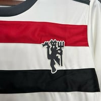 Image 4 of Man United 24/25 Third