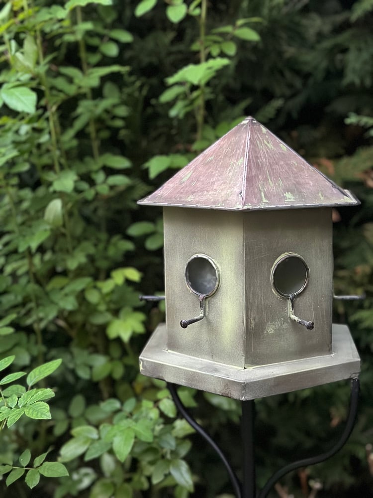 Image of Hexagonal Garden Birdhouse on Stake