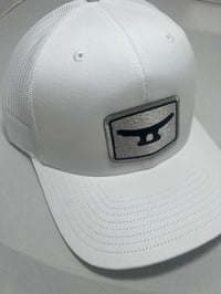 White/white Embroidery Patch Richardson Trucker