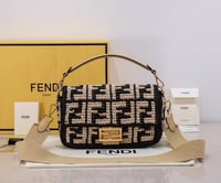 Image 4 of Fend baguette (many colors)