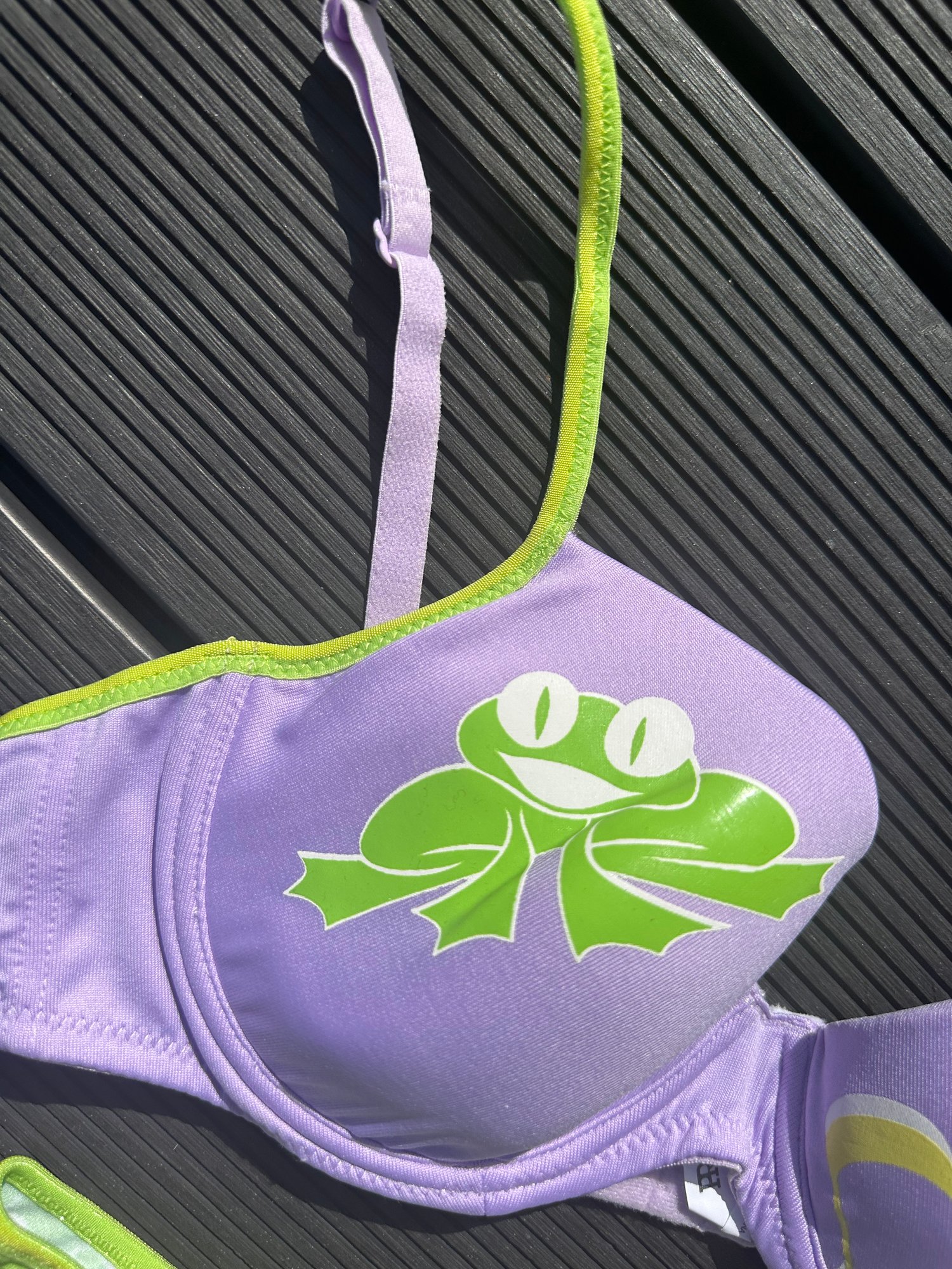 Image of 90's Funny Frog Bikini 8-10